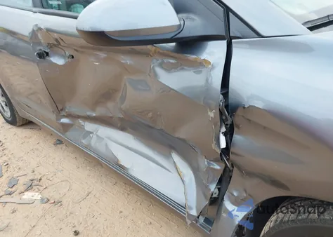 2018 Hyundai Elantra Se z USA, uszkodzony, nr VIN KMHD74LF2JU593919